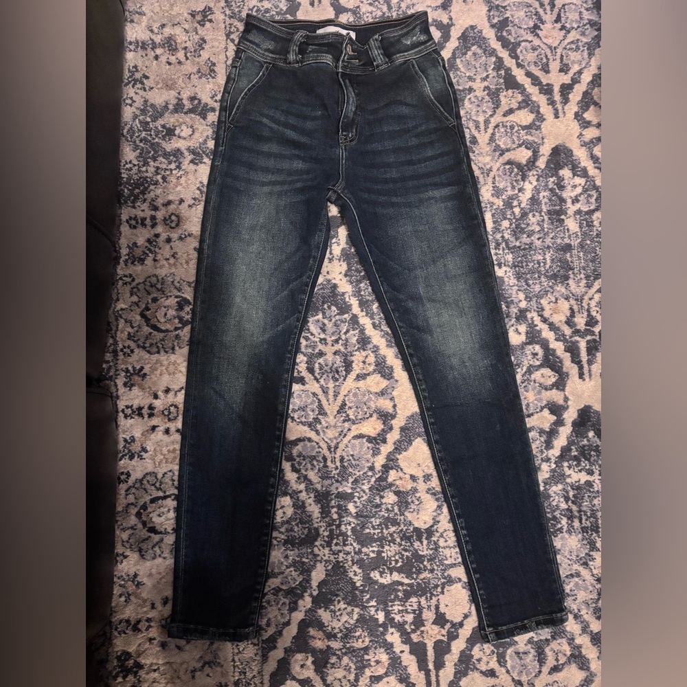 Kancan jeans
Sz 5/26
Excellent condition